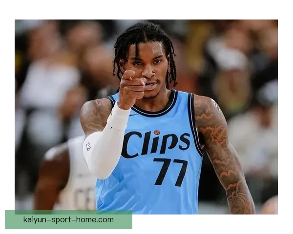 快船逆境仍团结 加兰小卡默契让人忆起骑士辉煌岁月