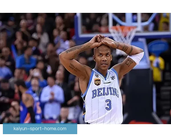 艾维情绪失控言行激烈引争议令人联想到马布里与凯-琼斯